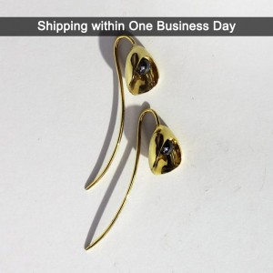 Gold Calla Lily Earrings