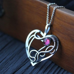 Garnet And Heart Shape Pendant In Silver - For Gifting