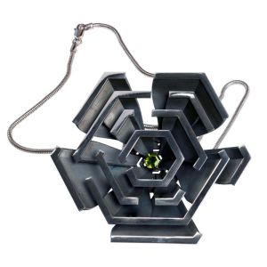 Medallion 82 X-1
